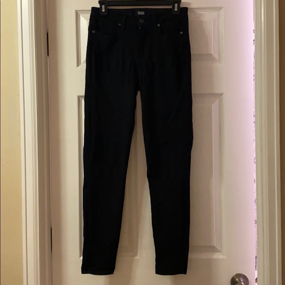 Size 26 Paige Hoxton Ankle jeans in black